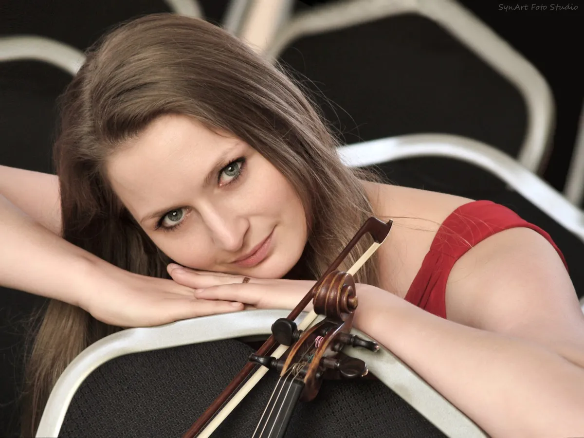 Jorinde van den Thillart — docent Viool & Muziek voor Ukkies in Gouda