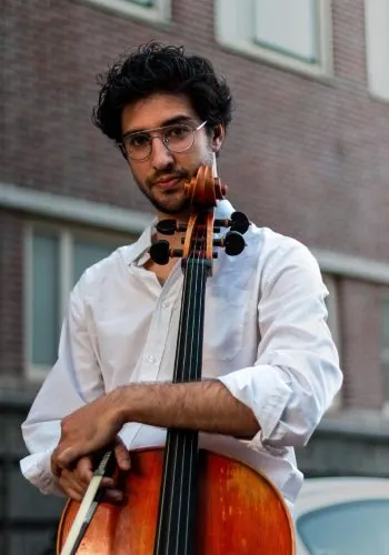 Juan Limón Romero — docent Cello in Gouda